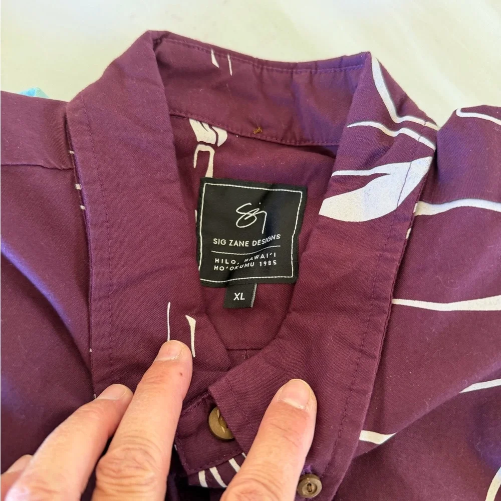 Reyn Spooner Blue and Purple Short Sleeve Shirts - Picture 3 of 3